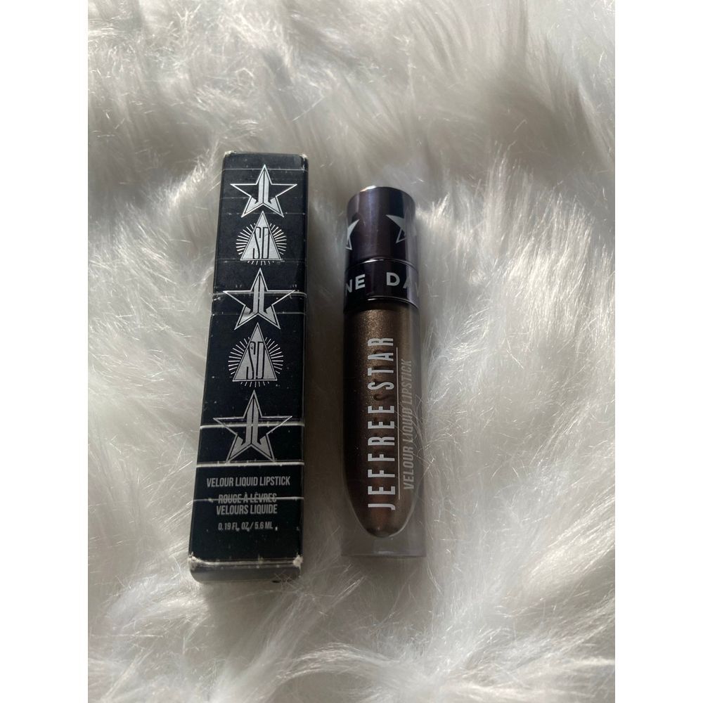Jeffree Star Velour Liquid Lipstick In Shade‎ Shane